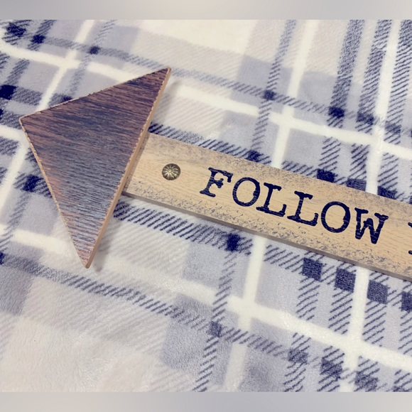 Follow your Arrow wall decor - Picture 2 of 4